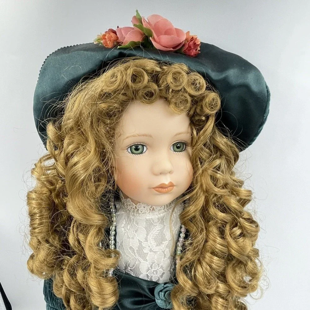 Vintage Seymour Mann Connoisseur Collection Lorna Limited Edition